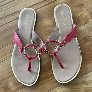Silver Slipper | Sandals